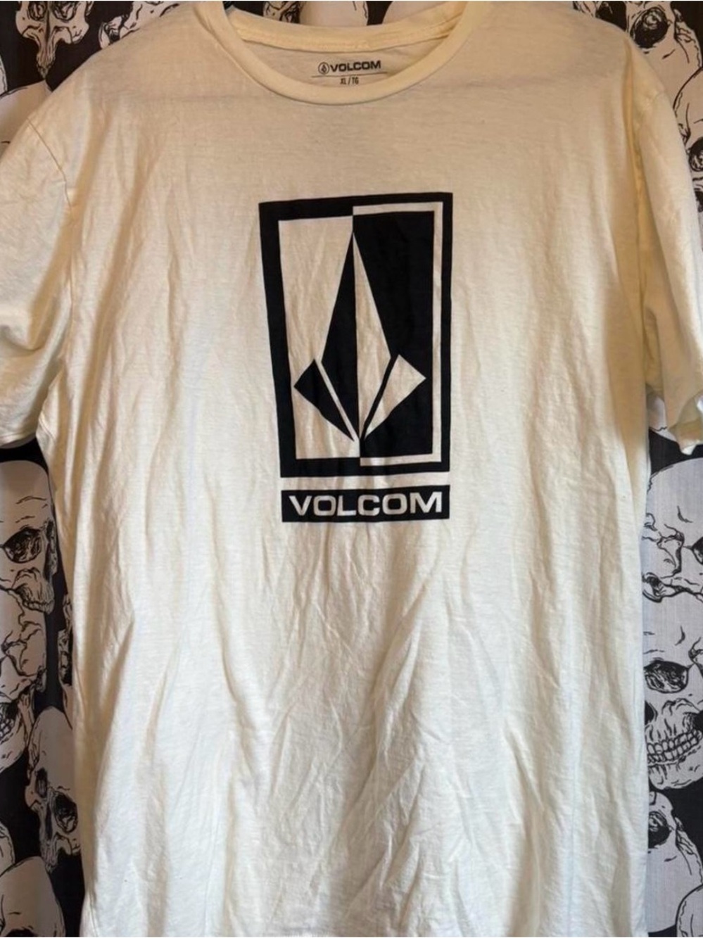 Volcom Cream T-Shirt with Black Logo Graphic